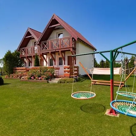 Comfortable Homes With Terraces * ميلنو