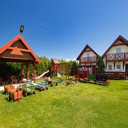 Comfortable Homes With Terraces *