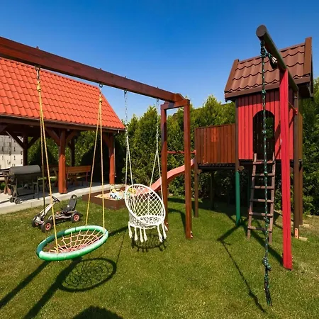 Comfortable Homes With Terraces Дом отдыха Мельно