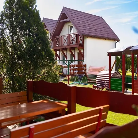 Comfortable Homes With Terraces Дом отдыха Мельно